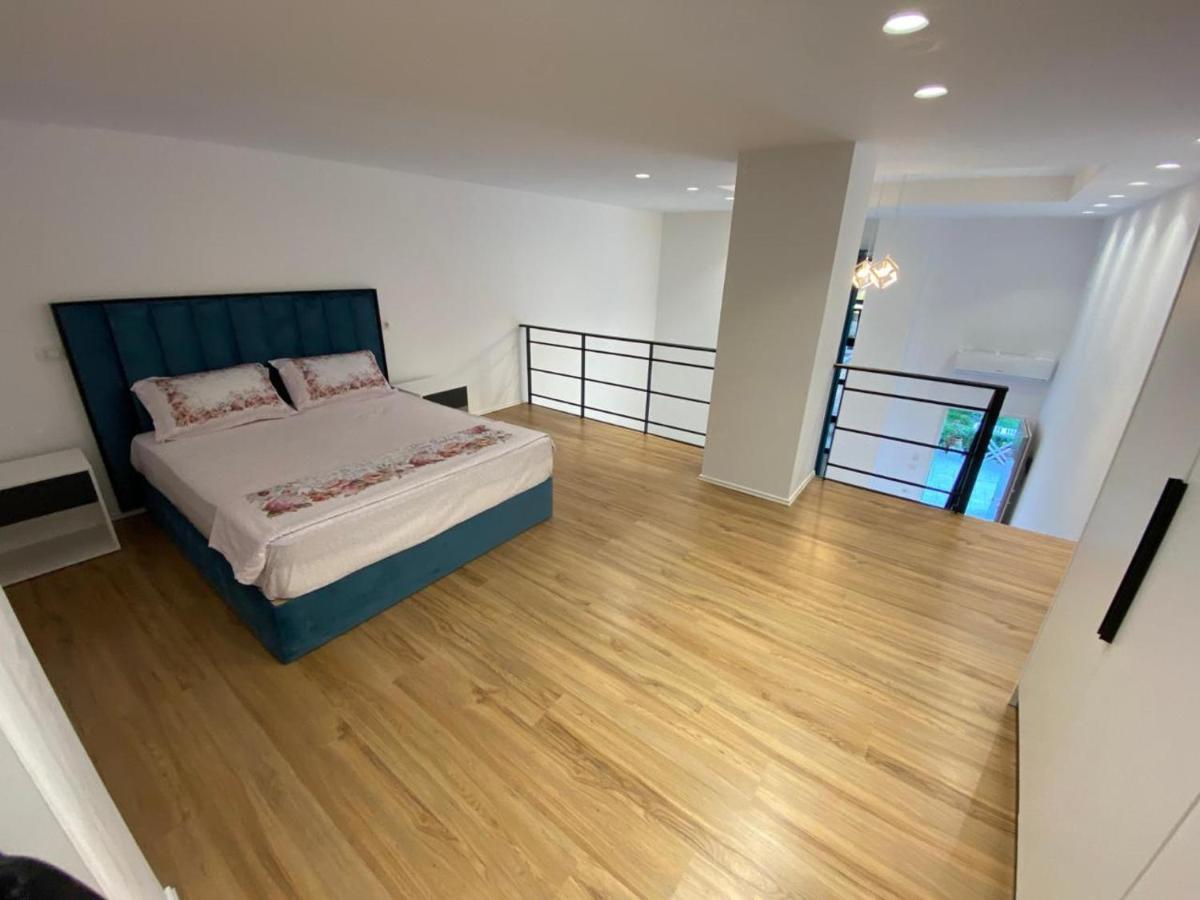 Apartament Me Qera Dublex Lungomare Vlorë Extérieur photo