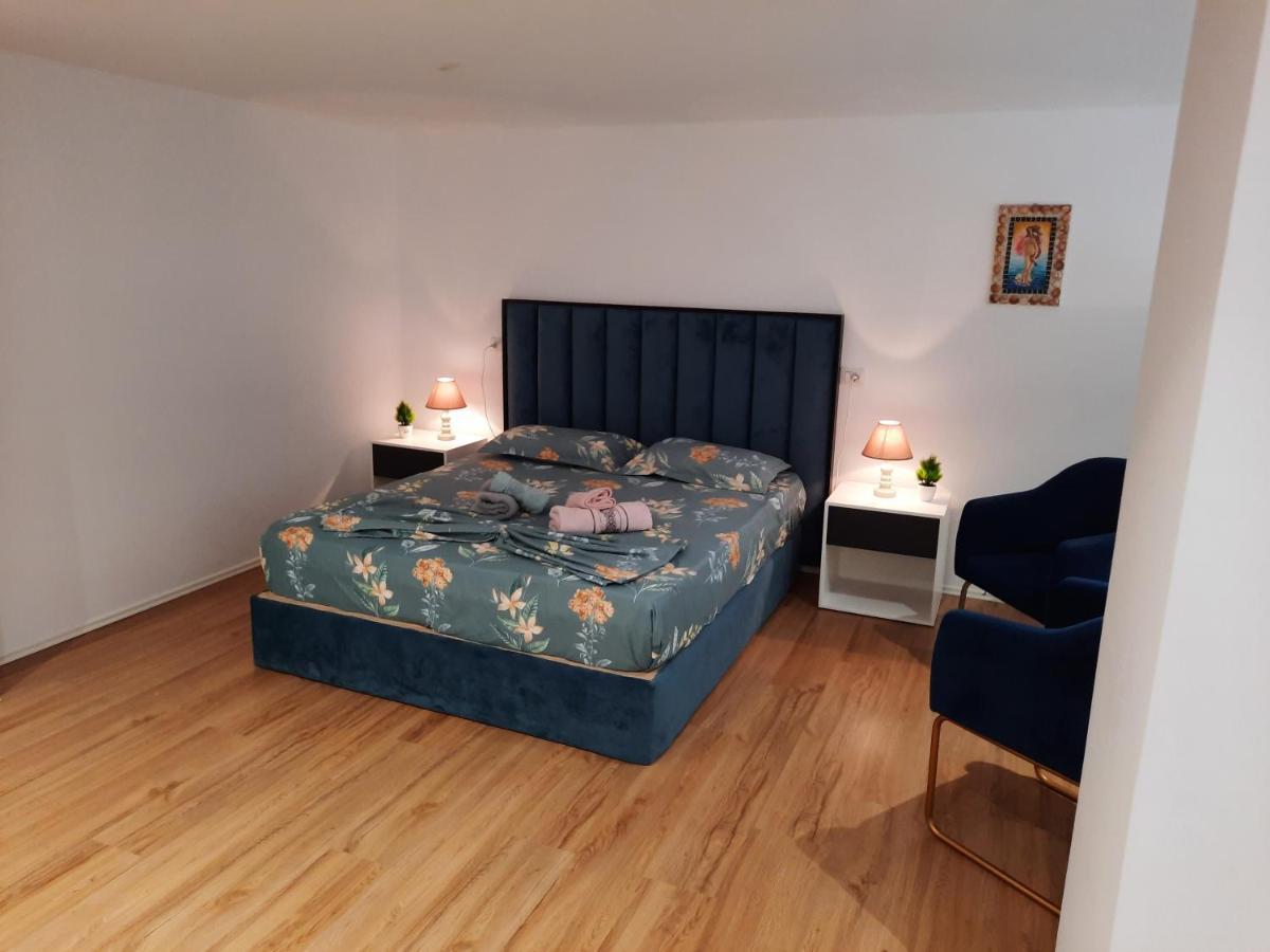 Apartament Me Qera Dublex Lungomare Vlorë Extérieur photo
