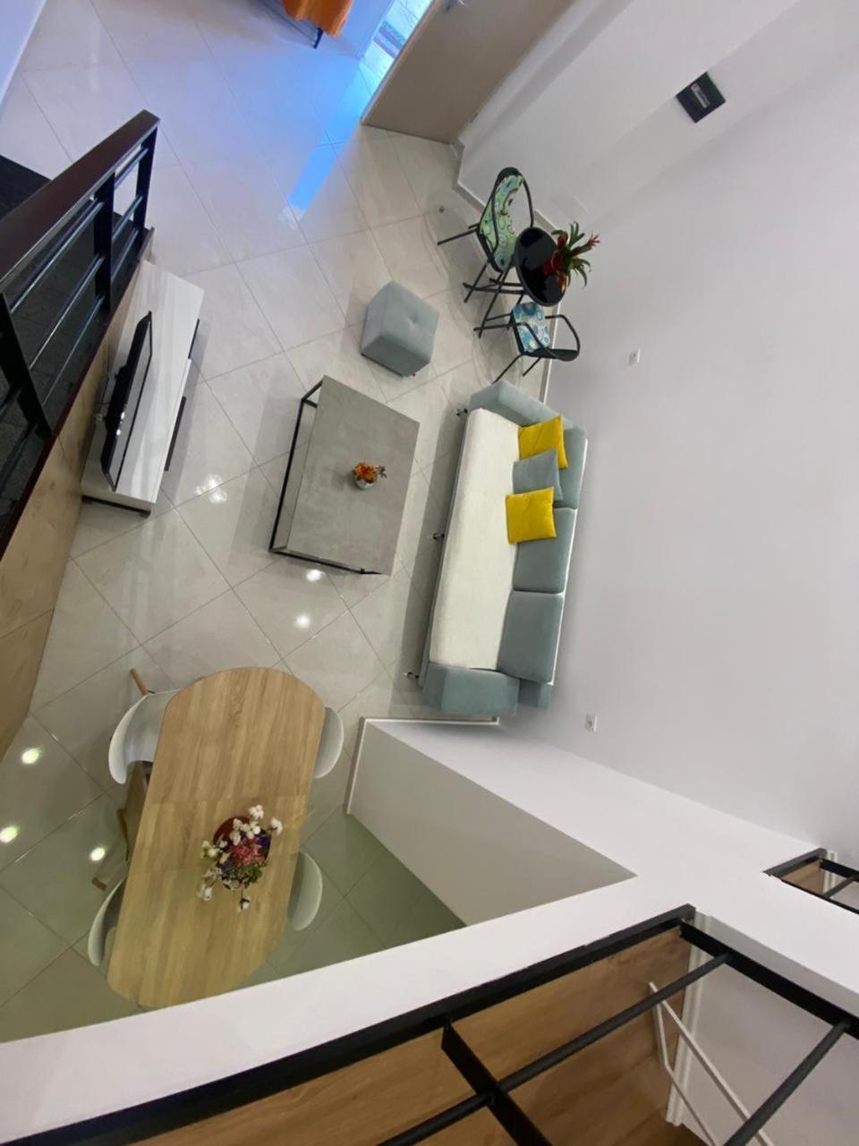 Apartament Me Qera Dublex Lungomare Vlorë Extérieur photo